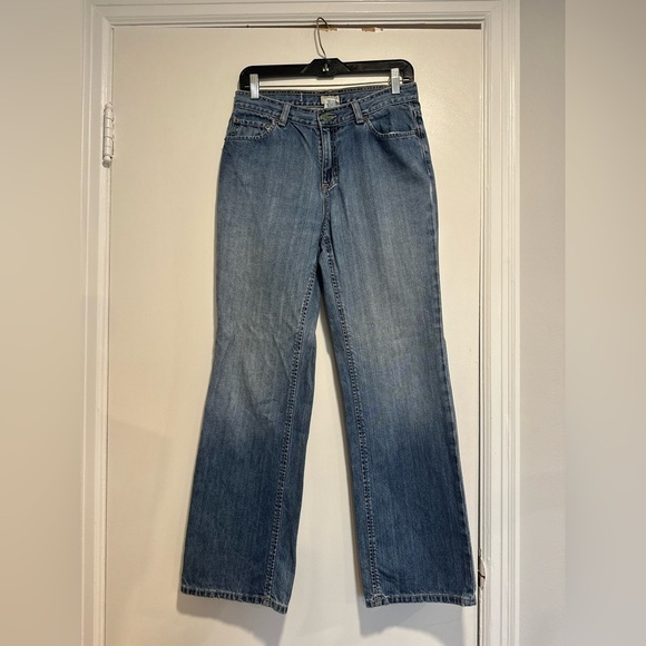 L.L. Bean Denim - LL Bean Y2K Women Sz: 6 Reg Medium Wash Relaxed Baggy Straight Leg Jeans.